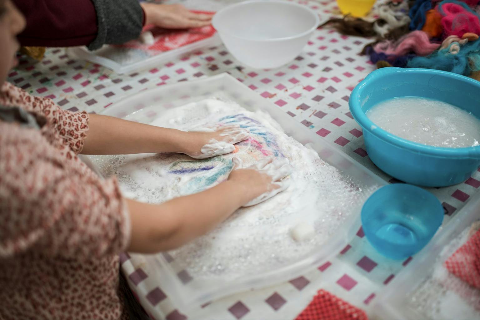 Polstena volnena košarica za velikonočne dobrote z Matejo Kuhar